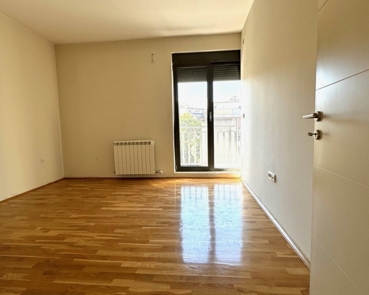 Dimitrija Tucovića, Beograd, 11000, 3 Spavaće sobe Spavaće sobe, 4 Sobe Sobe,1 KupatiloBathrooms,Stan,Za Prodaju,Dimitrija Tucovića,5,1037