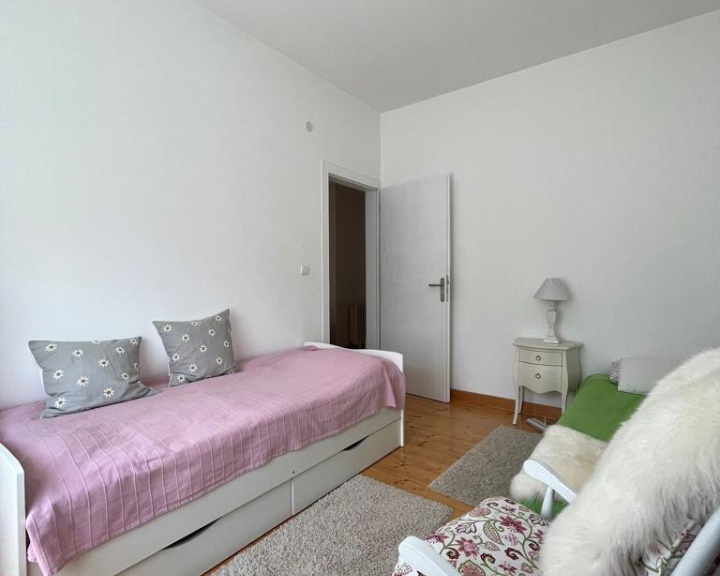 Golijska, Sremski Karlovci, 5 Spavaće sobe Spavaće sobe, 5 Sobe Sobe,3 BathroomsBathrooms,Kuća,Za Prodaju,Golijska,1039