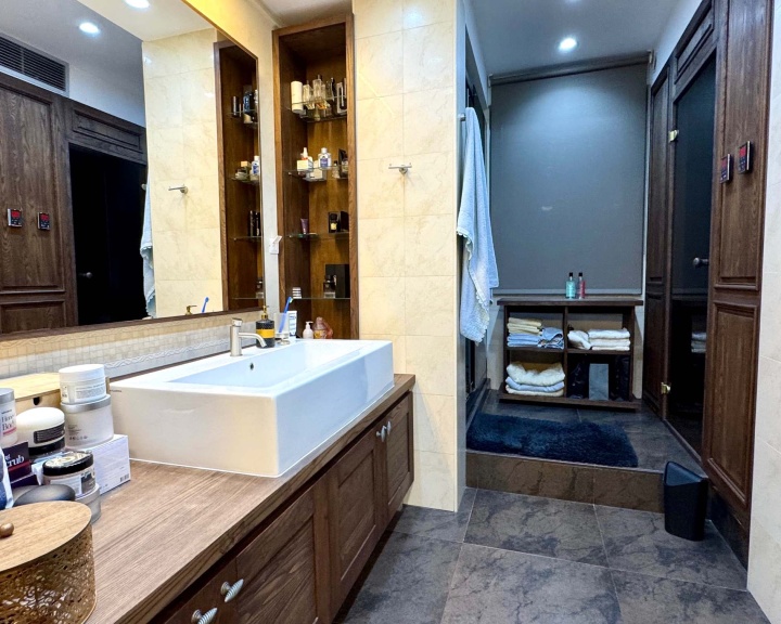 Hadži Prodanova, Beograd, 11000, 4 Spavaće sobe Spavaće sobe, 6 Sobe Sobe,3 BathroomsBathrooms,Dupleks,Za Prodaju,Hadži Prodanova,6,1042