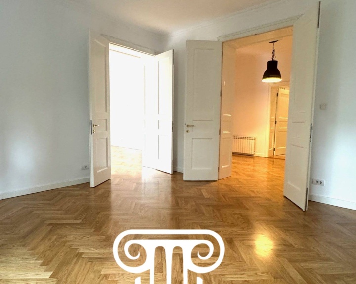 Palmotićeva, Beograd, 11000, 3 Spavaće sobe Spavaće sobe, 4 Sobe Sobe,2 BathroomsBathrooms,Stan,Za Izdavanje,Palmotićeva,2,1045